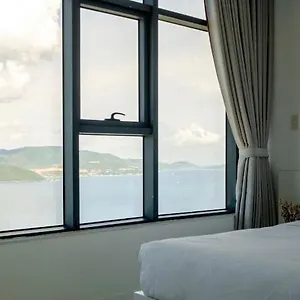 Апартаменты Infinity Sea View, Нячанг